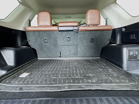 Used 2022 Toyota 4Runner Limited image 28