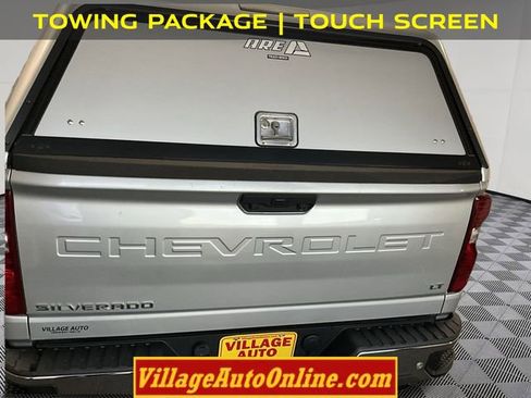 Used 2021 Chevrolet Silverado 2500 LT w/ Convenience Package image 3