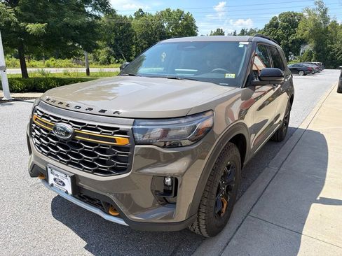 New 2026 Ford Explorer Tremor w/ Tremor Ultimate Package AWD/4WD image 3