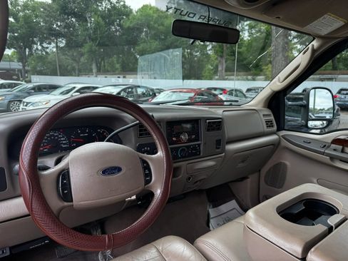 Used 2004 Ford F250 XL AWD/4WD image 14