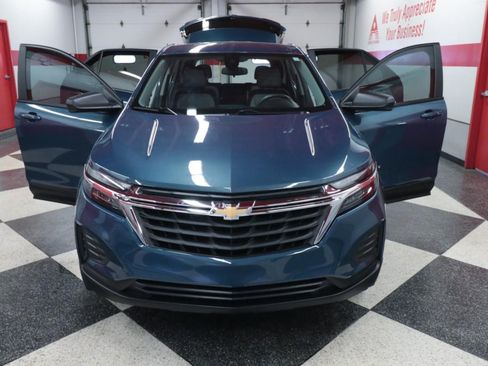 Used 2024 Chevrolet Equinox LS w/ LS Convenience Package FWD image 23