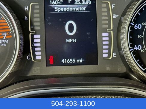 Used 2020 Jeep Cherokee Latitude Plus FWD image 14