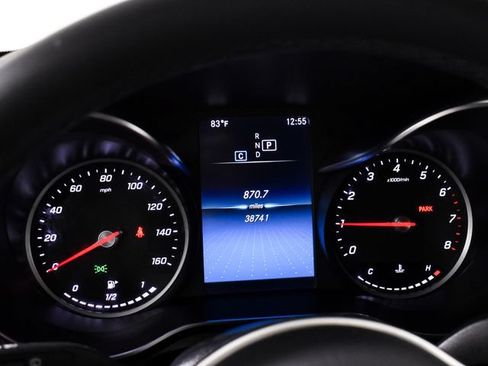 Certified 2022 Mercedes-Benz GLC 300 image 24