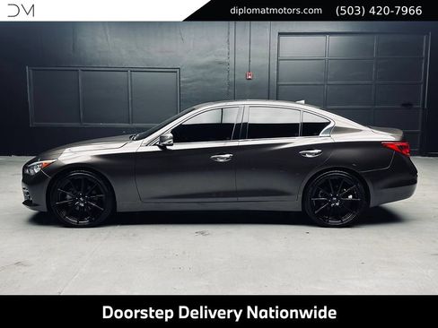 Used 2017 INFINITI Q50 3.0t Premium RWD image 3