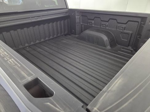 Used 2024 Chevrolet Silverado 1500 LT image 23