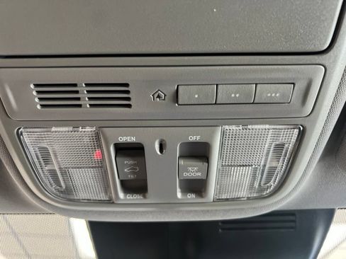 Used 2022 Honda CR-V EX-L image 28