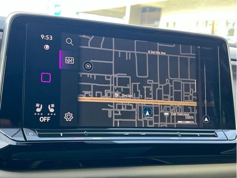 Used 2024 Volkswagen Atlas SEL Premium R-Line image 22