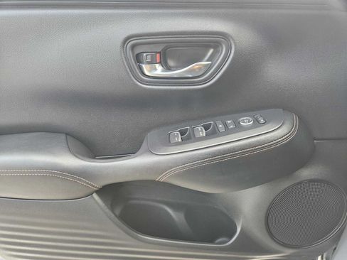 Used 2024 Honda HR-V Sport image 23