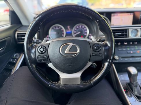 Used 2016 Lexus IS 200t w/ Navigation System Package RWD image 6