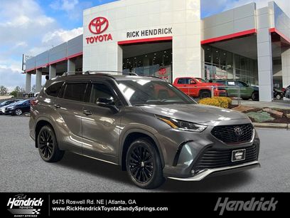 Used 2023 Toyota Highlander XSE