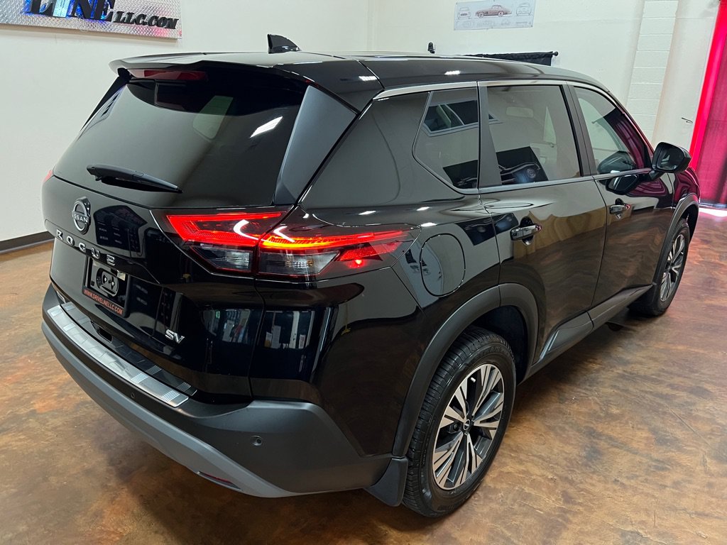 Used 2023 Nissan Rogue SV FWD image 47
