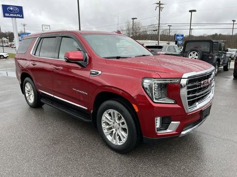 Used 2022 GMC Yukon SLT w/ SLT Premium Package AWD/4WD image 10