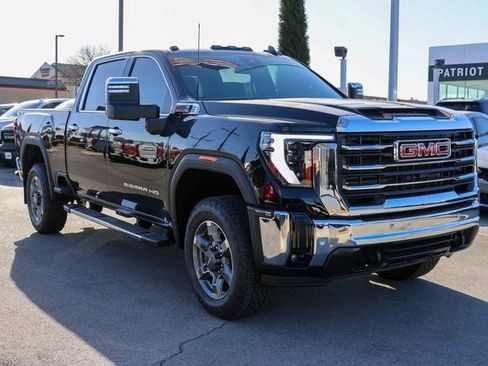 New 2026 GMC Sierra 3500 SLT w/ SLT Premium Package AWD/4WD image 1