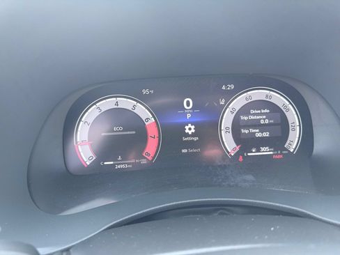 Used 2025 Toyota Highlander XSE AWD/4WD image 43