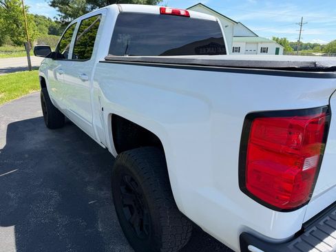 Used 2017 Chevrolet Silverado 1500 LT w/ All Star Edition AWD/4WD image 13