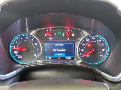 Used 2024 Chevrolet Equinox LT w/ LPO, Floor Liner Package FWD image 25