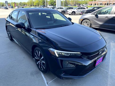 Certified 2023 Honda Civic EX image 4