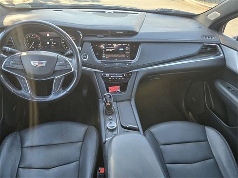 Used 2021 Cadillac XT5 Premium Luxury image 9