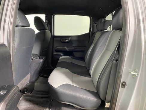 Used 2021 Toyota Tacoma TRD Off-Road w/ Technology Package AWD/4WD image 27
