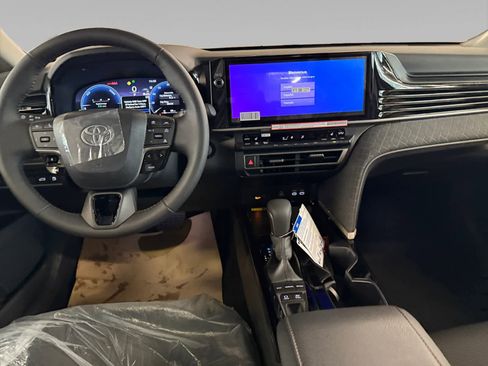 New 2026 Toyota Camry XLE AWD/4WD image 21