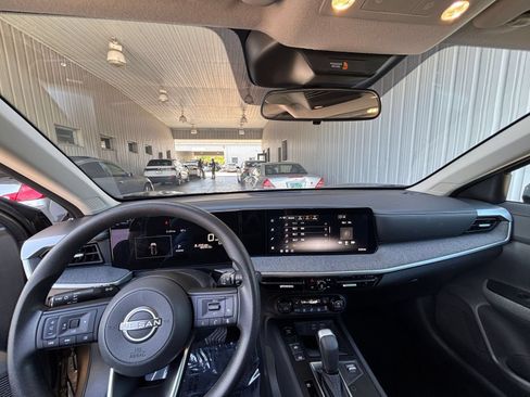 Used 2026 Nissan Kicks SV w/ Cold Weather Package AWD/4WD image 27