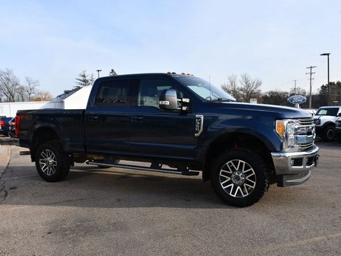 Used 2017 Ford F350 Lariat image 8