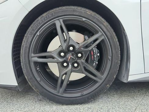 Used 2024 Chevrolet Corvette Stingray Preferred Conv w/ Z51 Performance Package image 13