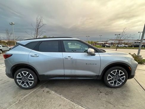 Used 2025 Chevrolet Blazer RS AWD/4WD image 9