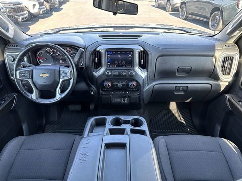 Certified 2021 Chevrolet Silverado 1500 LT AWD/4WD image 22