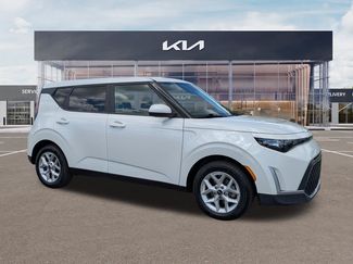 Certified 2024 Kia Soul LX w/ Option Group 015 FWD video 1