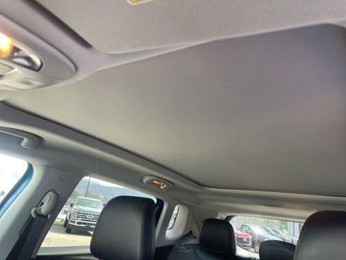 Used 2022 Jeep Compass Trailhawk w/ Trailhawk Elite Group image 21