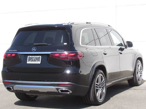 Used 2025 Mercedes-Benz GLS 450 4MATIC image 6
