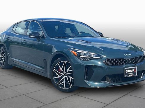 Used 2023 Kia Stinger GT-Line w/ Sun & Sound Package AWD/4WD image 3