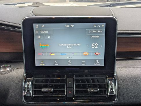 Used 2020 Lincoln Navigator Reserve w/ Equipment Group 208A Reserve AWD/4WD image 5