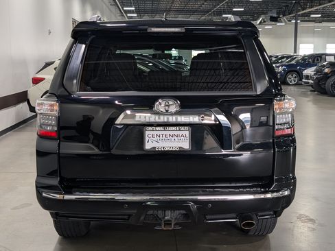 Used 2019 Toyota 4Runner Limited AWD/4WD image 4