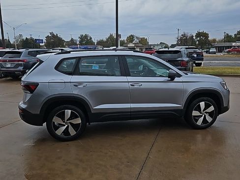 New 2026 Volkswagen Taos S AWD/4WD image 4
