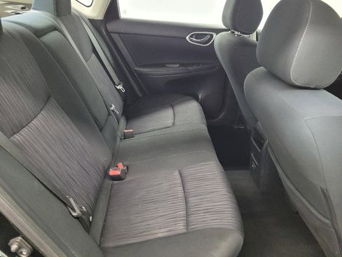 Used 2019 Nissan Sentra SV FWD image 19