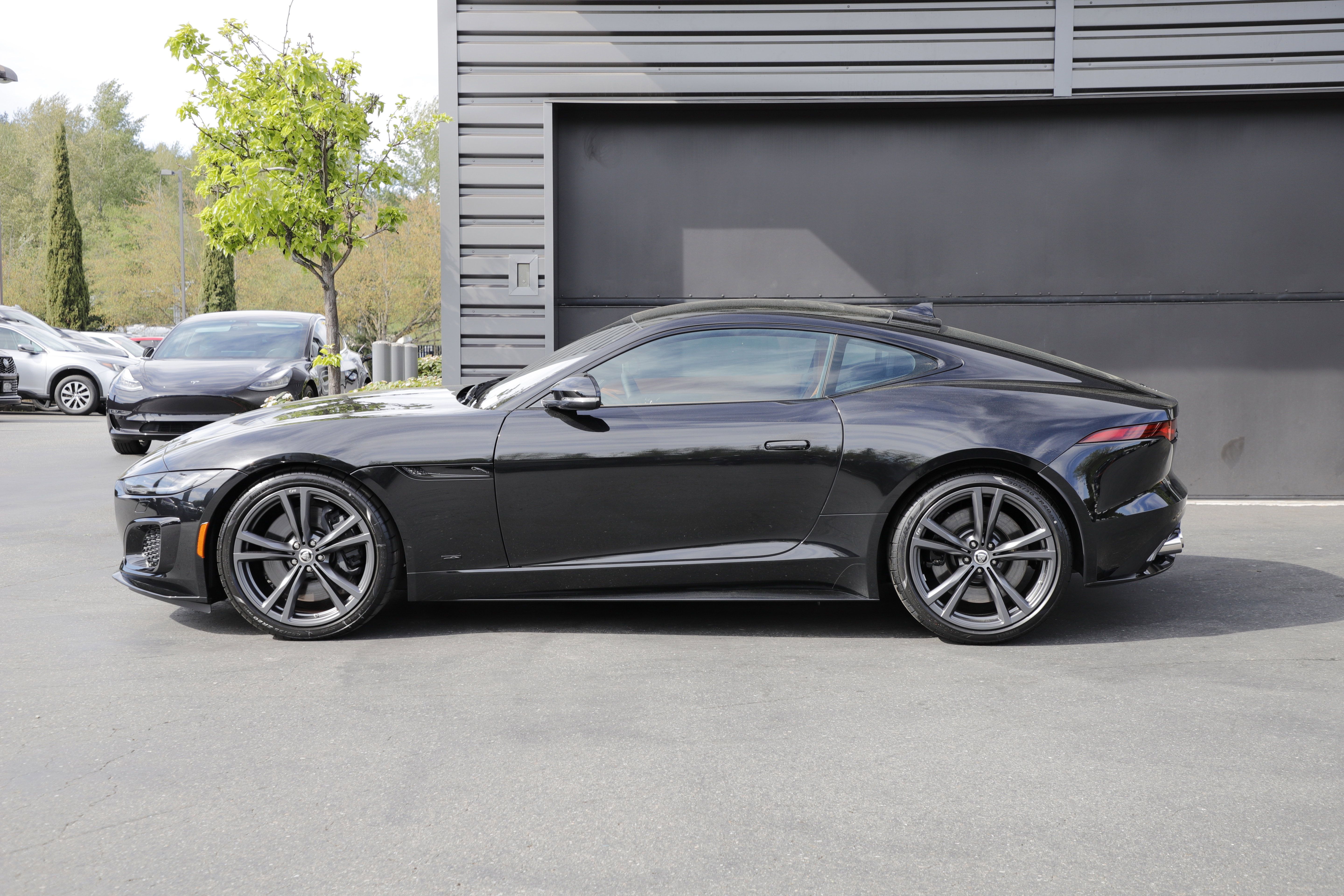 New 2024 Jaguar F-TYPE R AWD/4WD image 3