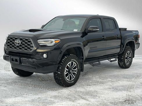 Used 2023 Toyota Tacoma SR image 7