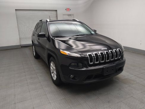 Used 2014 Jeep Cherokee Latitude FWD image 13