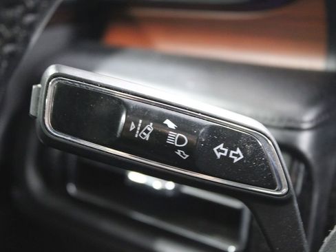 Used 2021 Lincoln Nautilus Reserve w/ Equipment Group 201A image 24