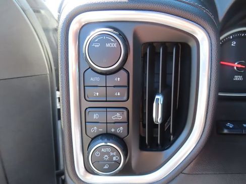 Used 2020 Chevrolet Silverado 3500 High Country w/ Z71 Off-Road Package AWD/4WD image 46