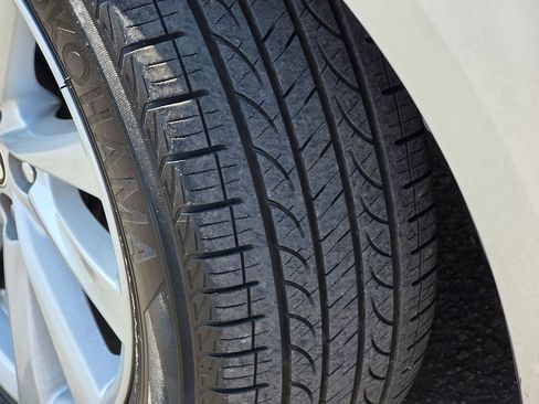 Used 2024 Toyota Corolla SE image 16