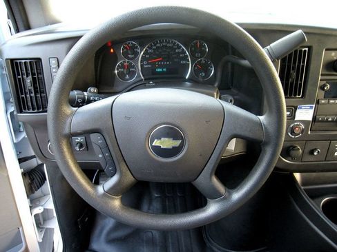 Used 2025 Chevrolet Express 3500 w/ Power Convenience Package RWD image 21