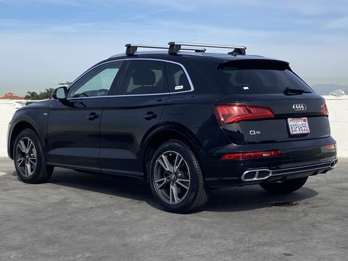Used 2020 Audi Q5 e Premium w/ Convenience Package image 5