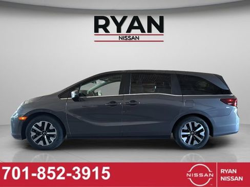 Used 2025 Honda Odyssey EX-L image 7