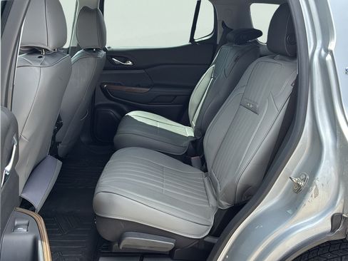 Used 2019 GMC Acadia SLE w/ Driver Alert Package I FWD image 25