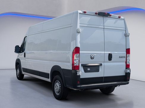 Used 2025 RAM ProMaster 2500 w/ Convenience Group FWD image 5