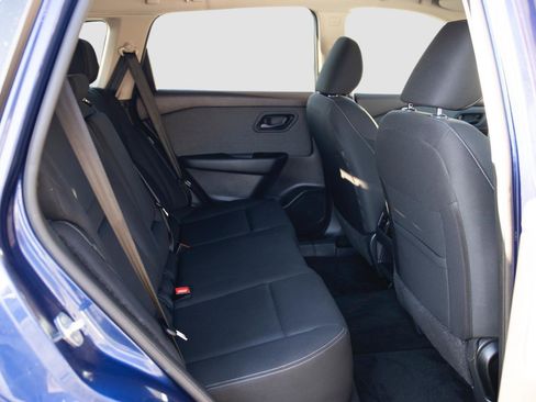 Used 2023 Nissan Rogue S AWD/4WD image 17
