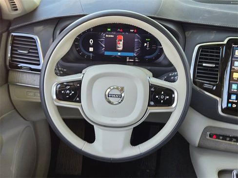 Used 2025 Volvo XC90 T8 Ultra w/ Protection Package Premier image 35